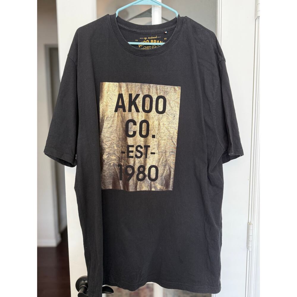 AKOO Co Graphic T-Shirt Men’s 4XL Black Est 1980 Logo Tee Streetwear